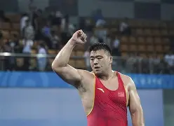  WBA超次重量级拳王 