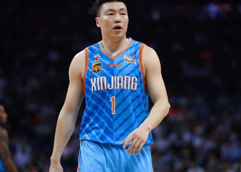 多伦多猛龙训练开放日，加时末段内部沟通引欢呼，CBA常规赛在即，纪律约束更严格的简单介绍