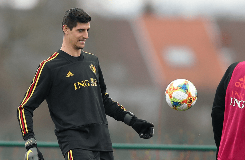 今晚皇家社会调整名单以备法甲；更衣室发声环节打磨；球迷炸锅；轮换策略成焦点的简单介绍