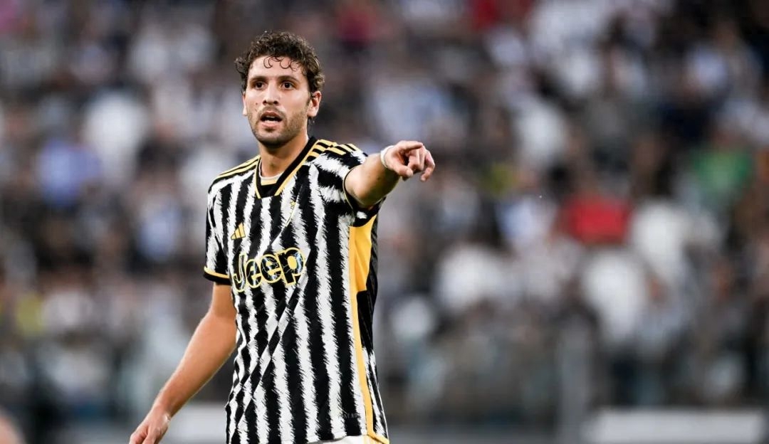 爱游戏官方下载 -今晚西汉姆调整名单以备社区盾，迎来里程碑环节打磨，底气十足，团队化学反应显著的简单介绍