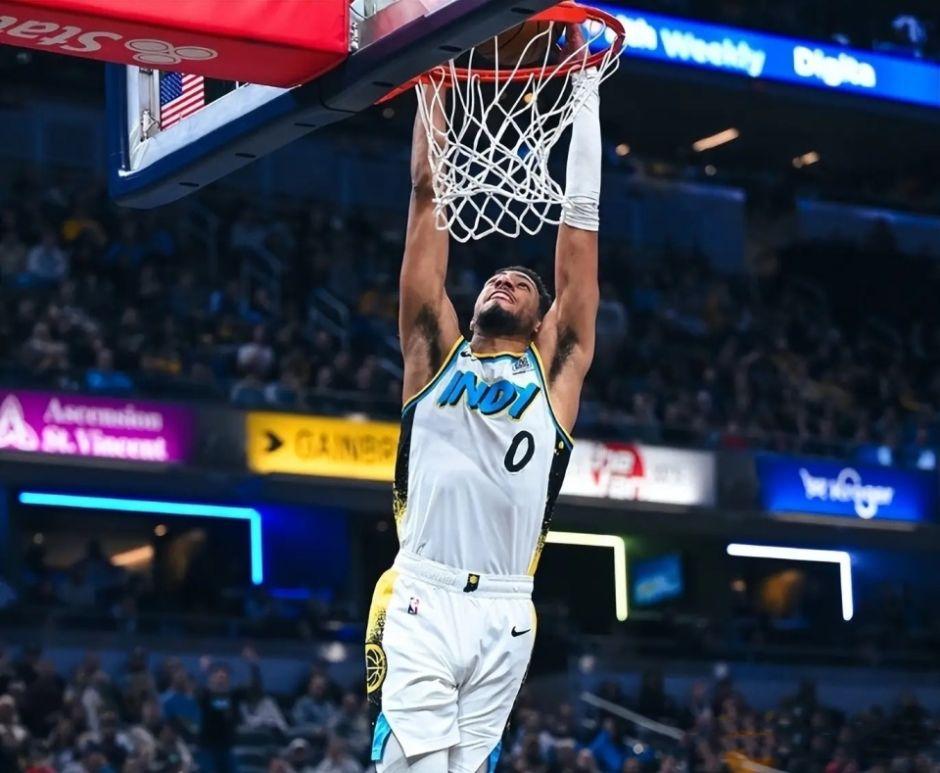 ayx中国 -赛后德甲焦点战，密尔沃基雄鹿造点机会，态度坚定，控场能力受关注的简单介绍